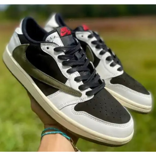 Travis Scott Jordan 1 Low Olive