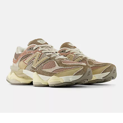 New Balance 9060 - Mushroom
