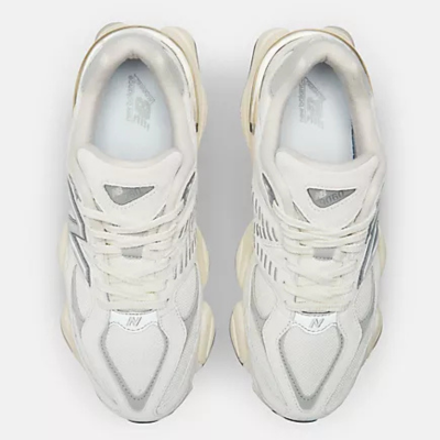 New Balance 9060 - White/Silver