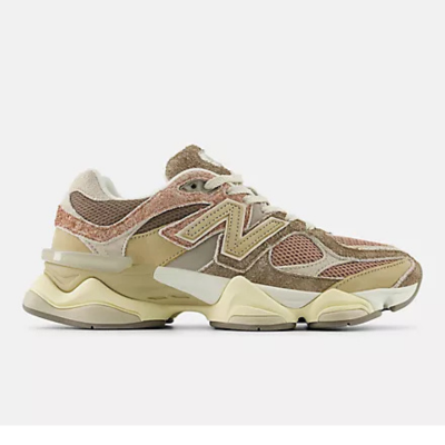 New Balance 9060 - Mushroom
