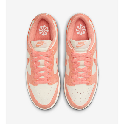 Dunk Low Apricot