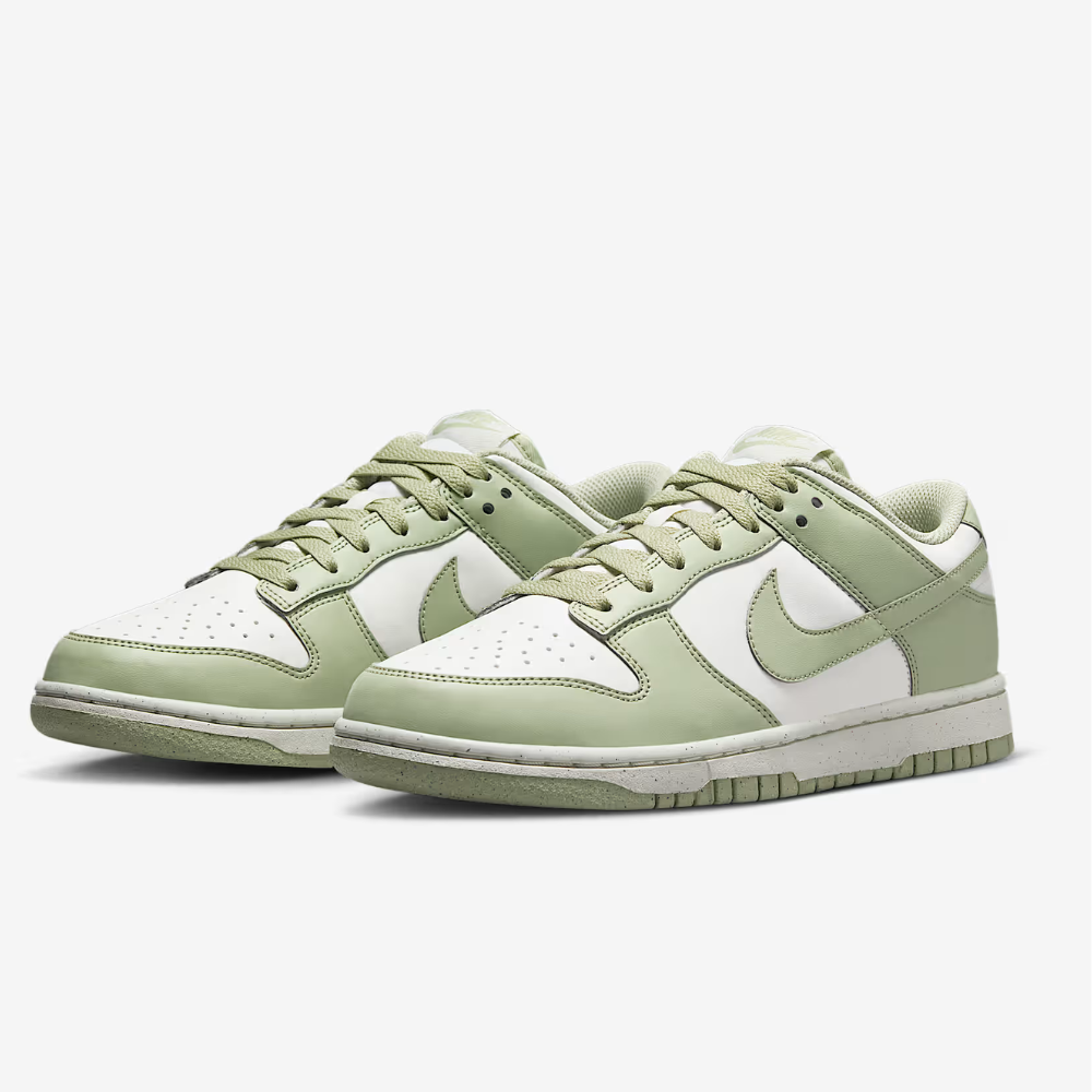 Dunk Low Light Green