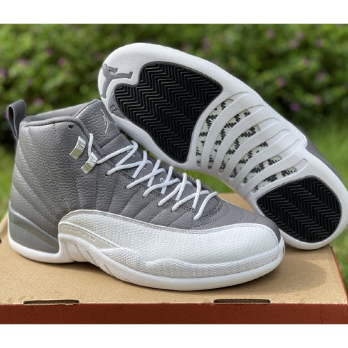 Jordan 12 Stealth